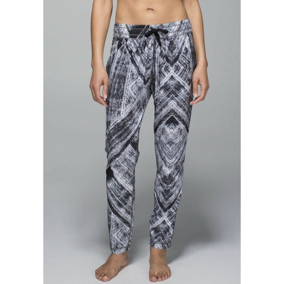 LULULEMON Namaskar II Jogger Pants Sz 6 Heat Wave White Black - Picture 1 of 11